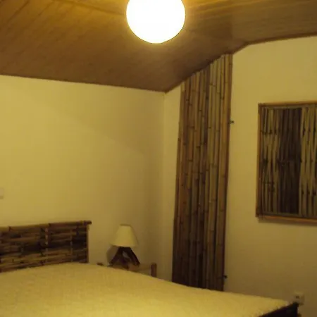 Homestay Quinta Dos Gata Nabainhos